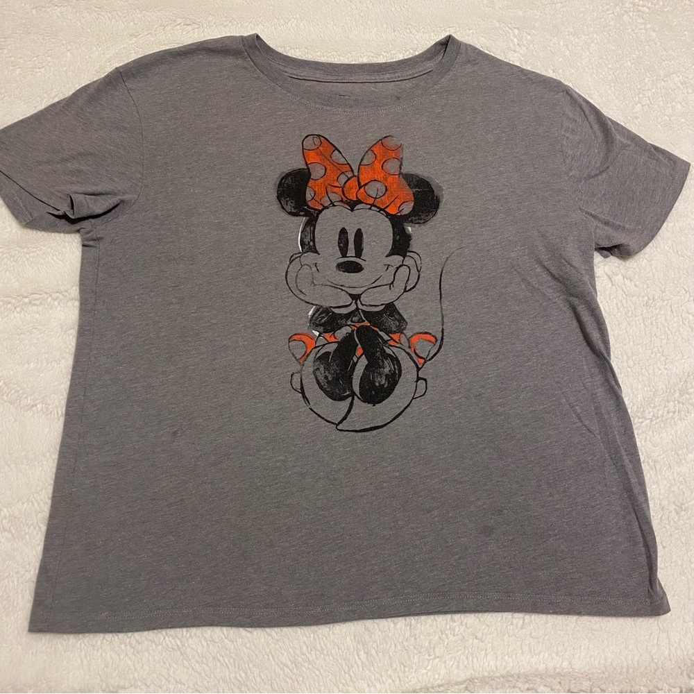 DISNEY Minnie Mouse t-shirt